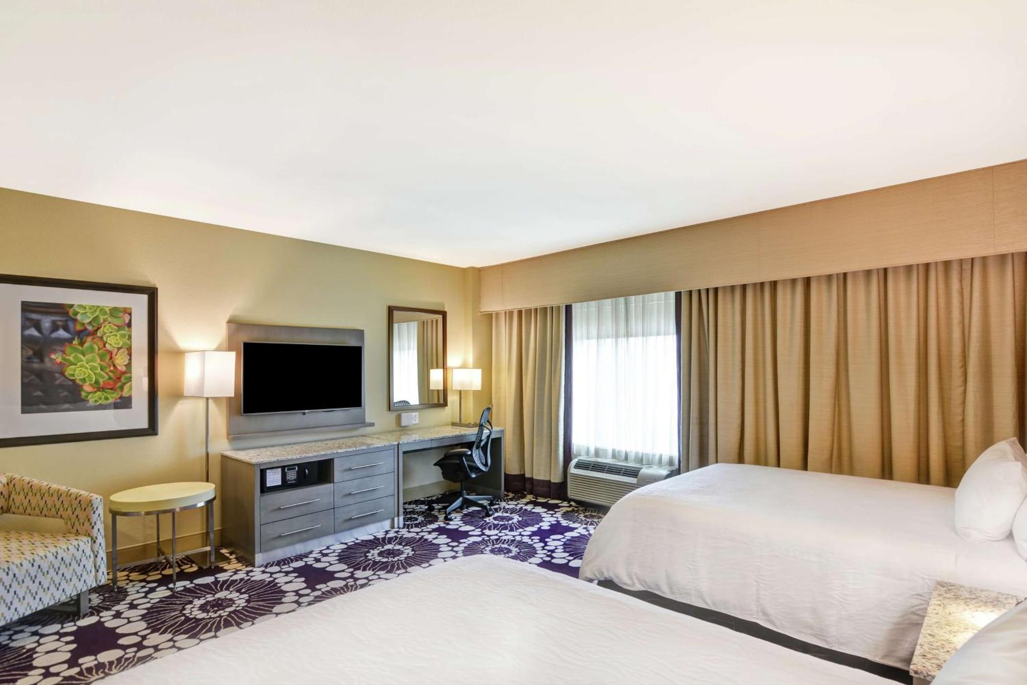 Hilton Garden Inn Raleigh/Crabtree Valley Exterior foto