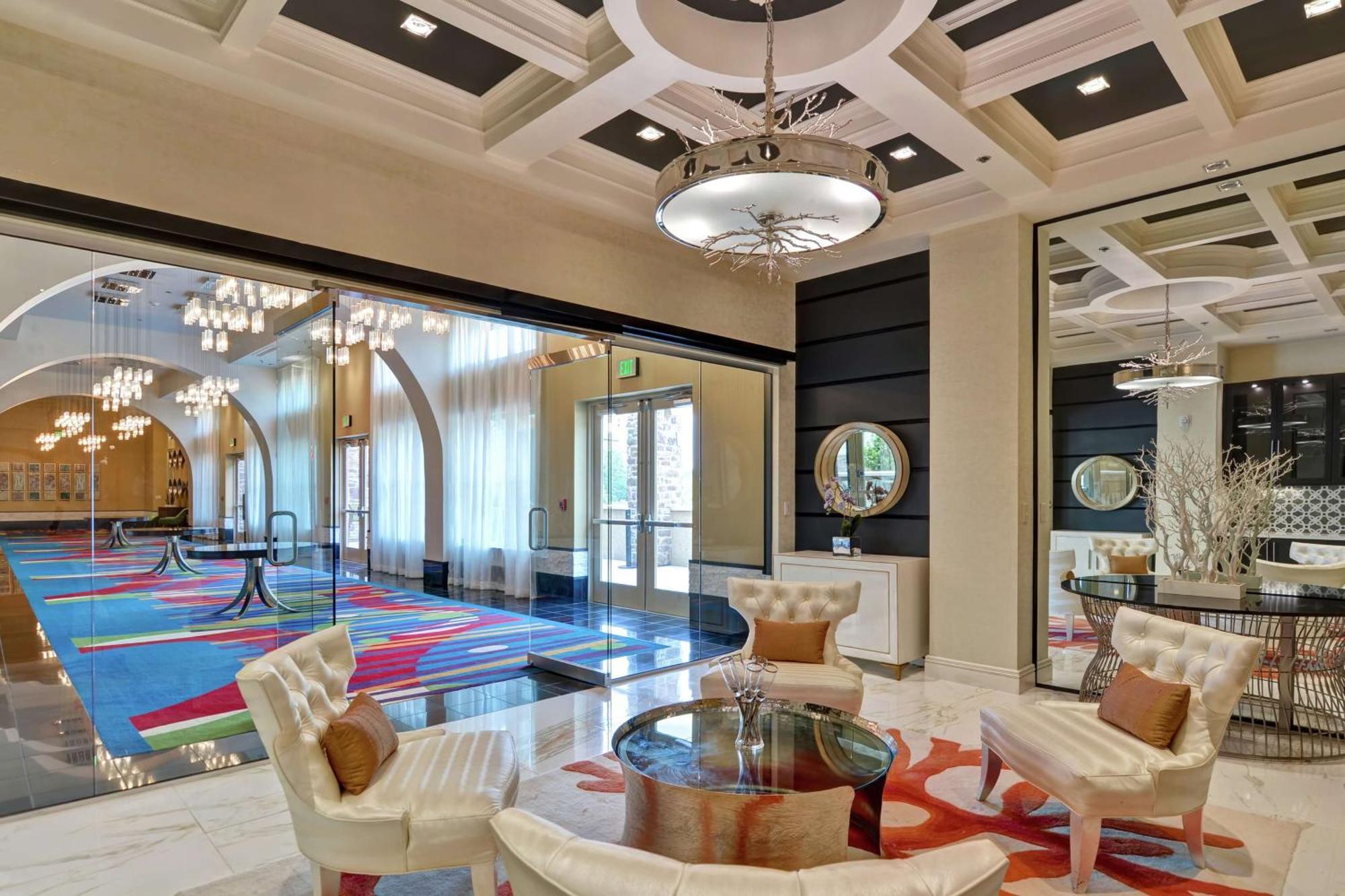 Hilton Garden Inn Raleigh/Crabtree Valley Exterior foto